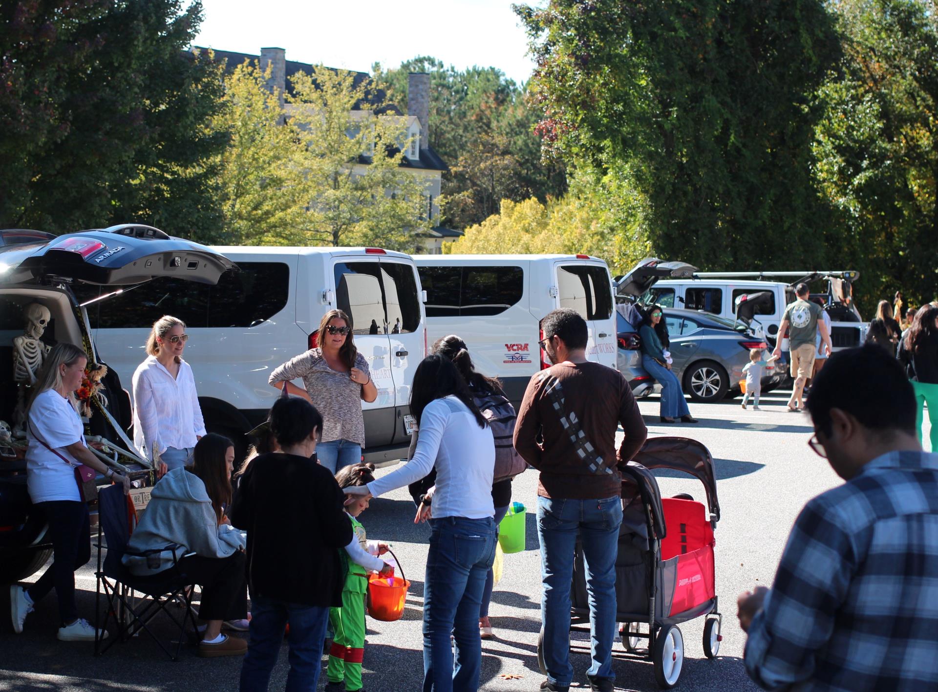 trunk or treat cars