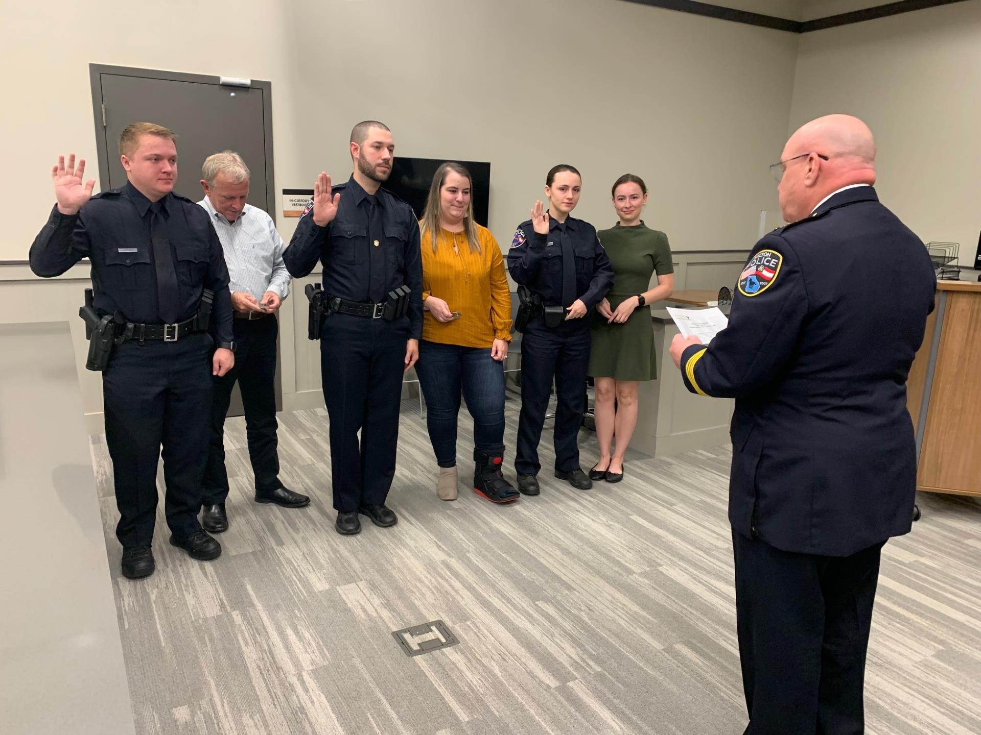 new police officers sworn in with chief