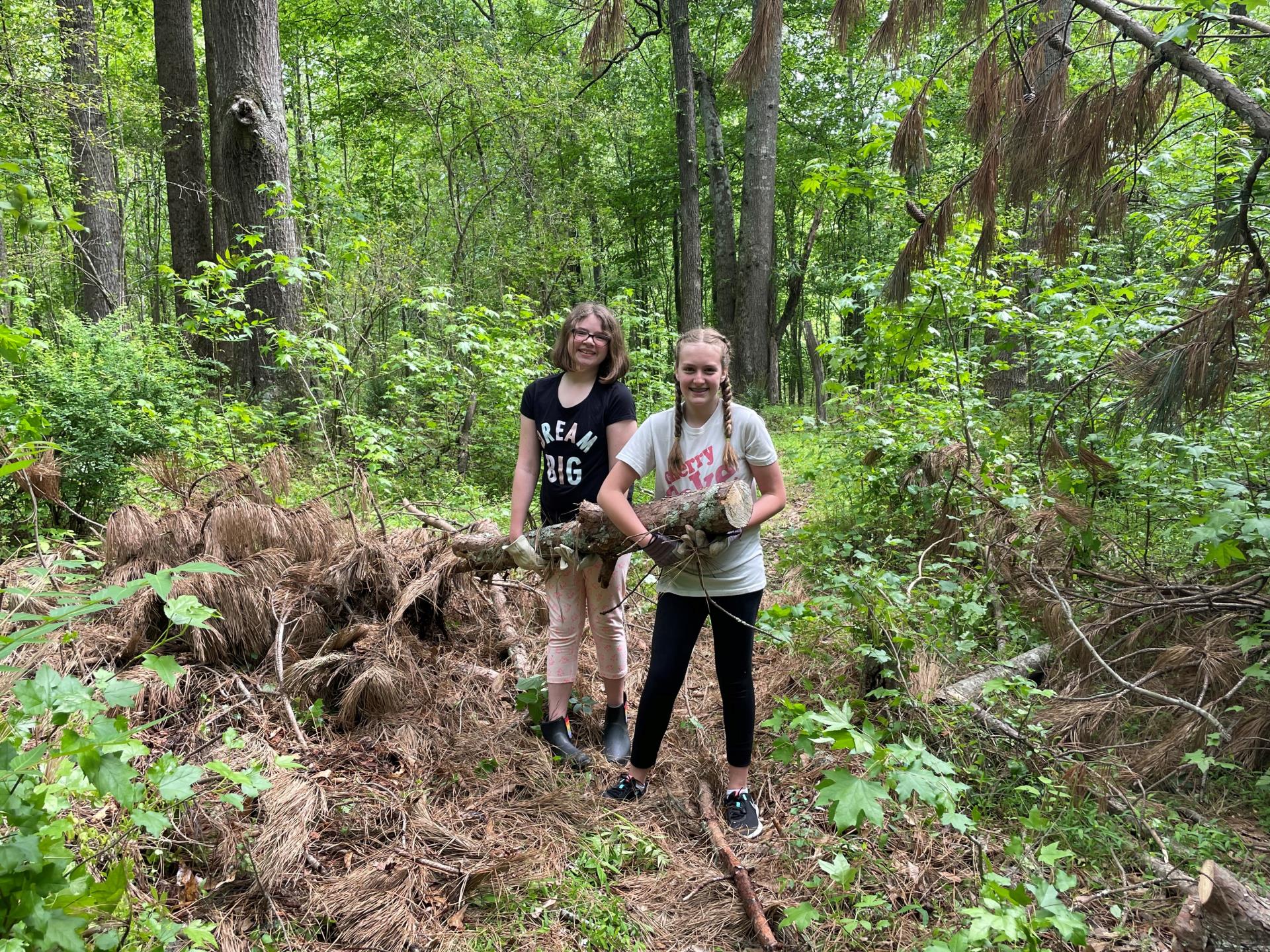 2 girls big log 2021 Birmingham Park cleanup