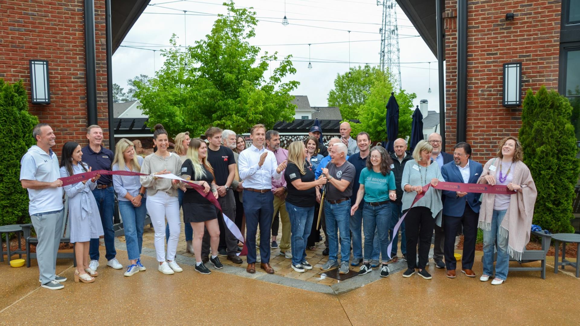 6 Bridges Ribbon Cutting Widescreen