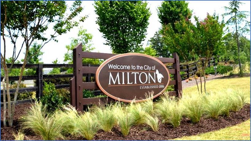 welcome to milton entry sign