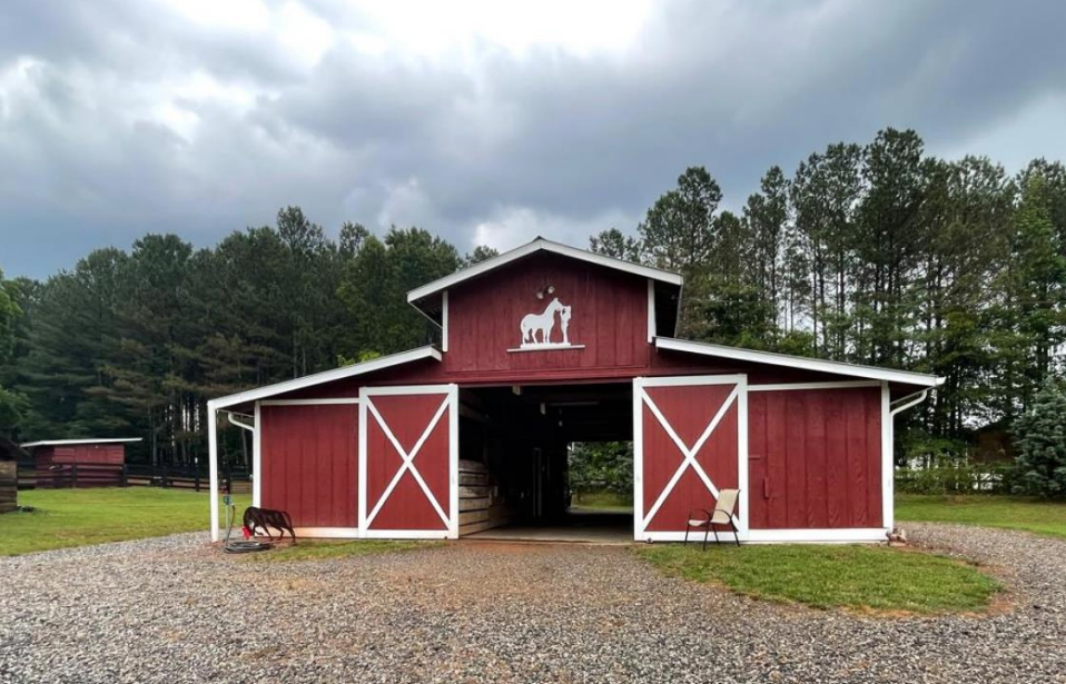 Birmingham Road red barn to remain